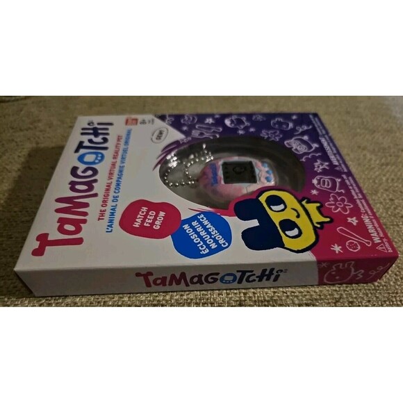 Bandai America - Original Tamagotchi, Sakura [Gen 1] Collectible, Interactive - Picture 7 of 7